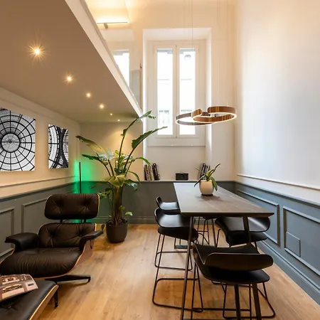 Uberti Luxury * Milaan